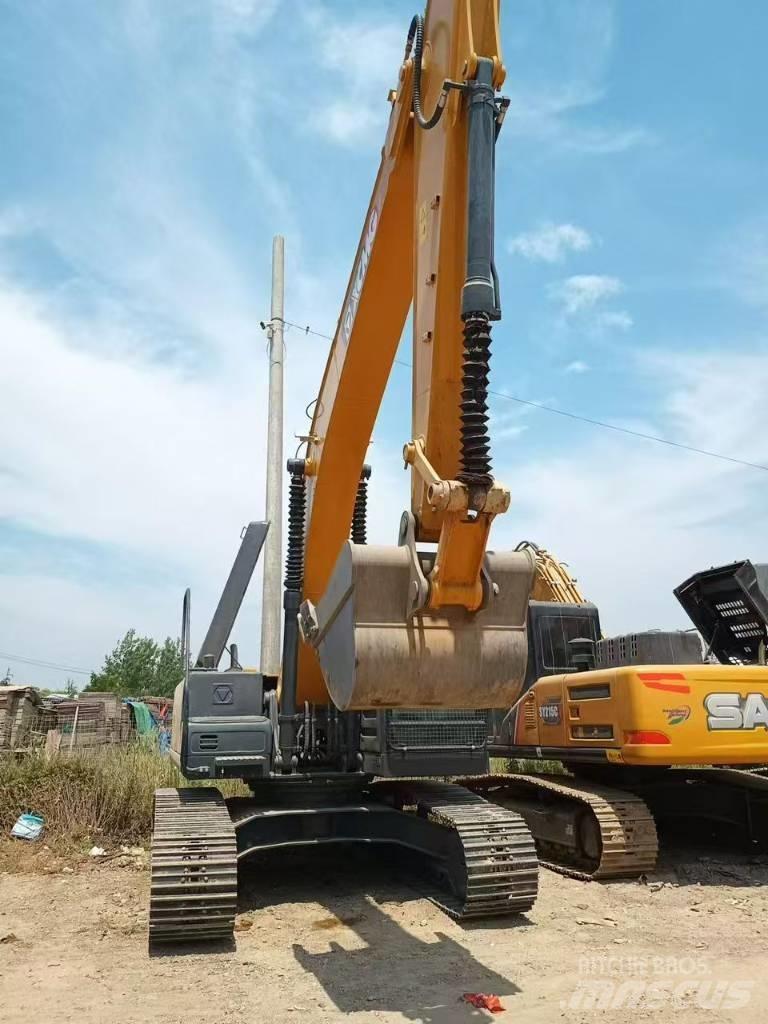 XCMG XE 215 DA Bandgrävare