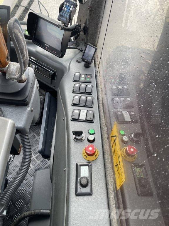 Komatsu 911.5 Skördare