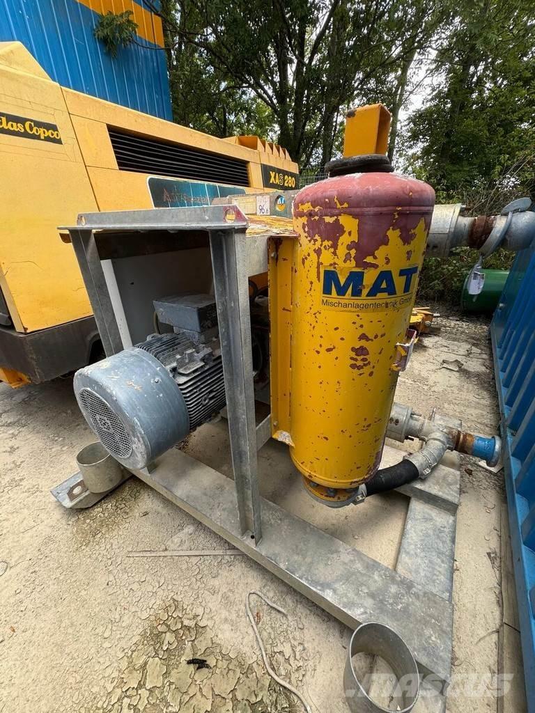 Bauer MAT HP 70 Entreprenad - Övrigt