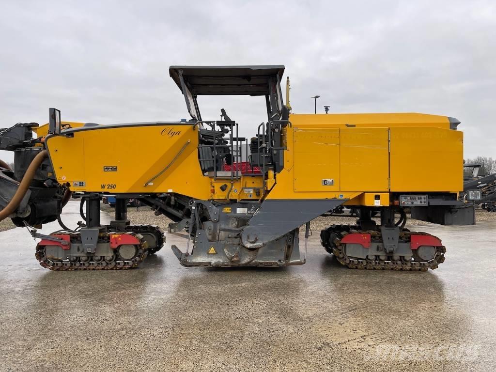 Wirtgen W250 Asfaltskallfräsmaskiner