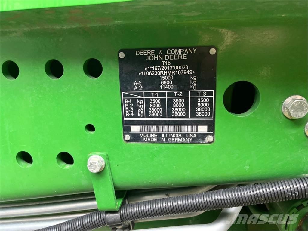 John Deere 6230R Traktorer