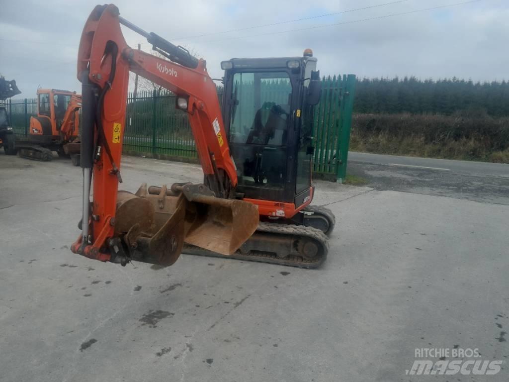 Kubota U 27-4 Minigrävare < 7t