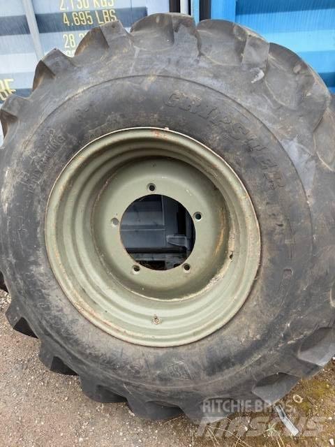 Michelin 16.00R20 Däck, hjul och fälgar