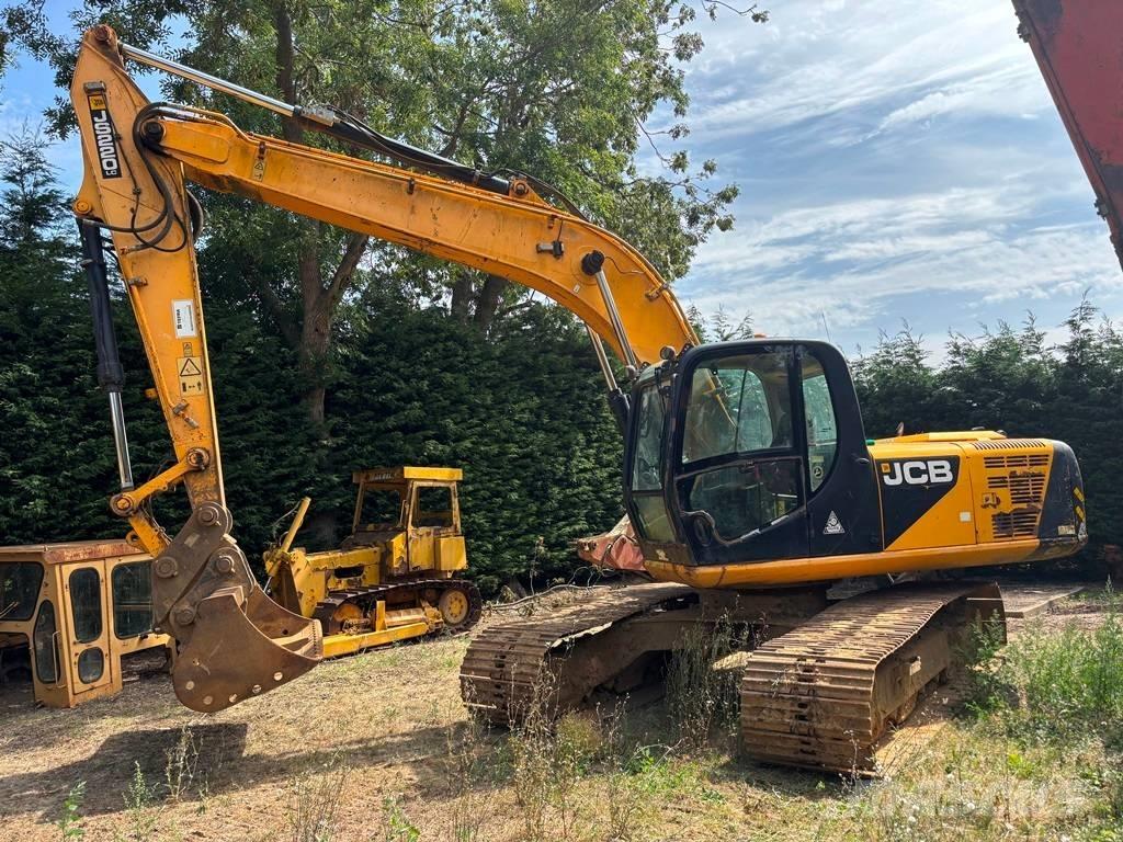 JCB JS 220 LC Bandgrävare