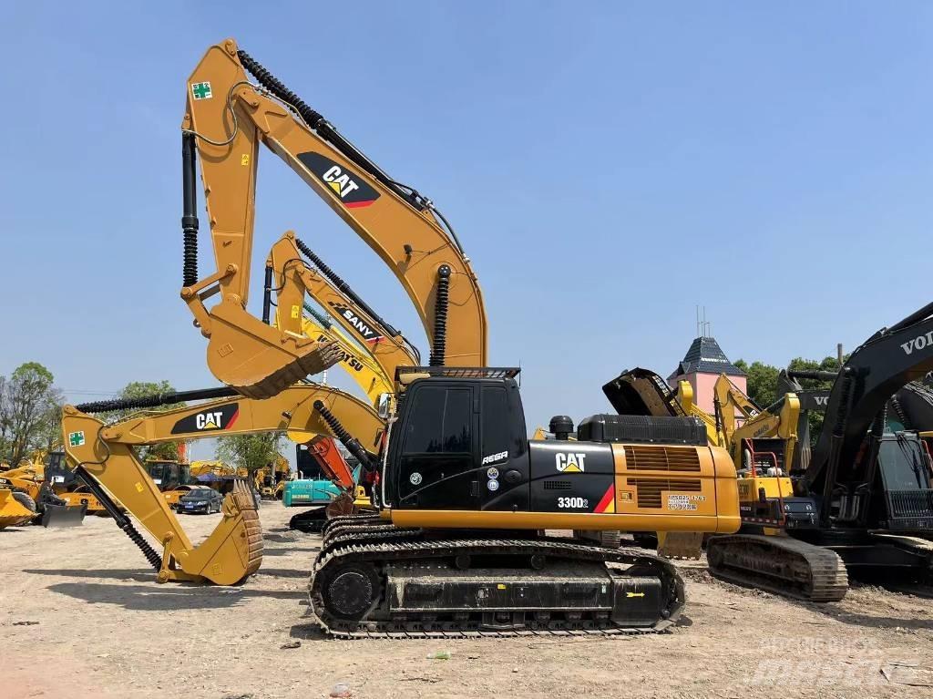 CAT 330D2 Bandgrävare