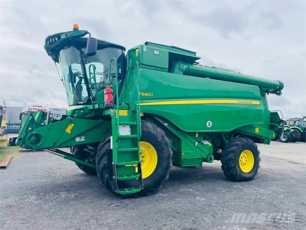 John Deere T660 i Skördetröskor
