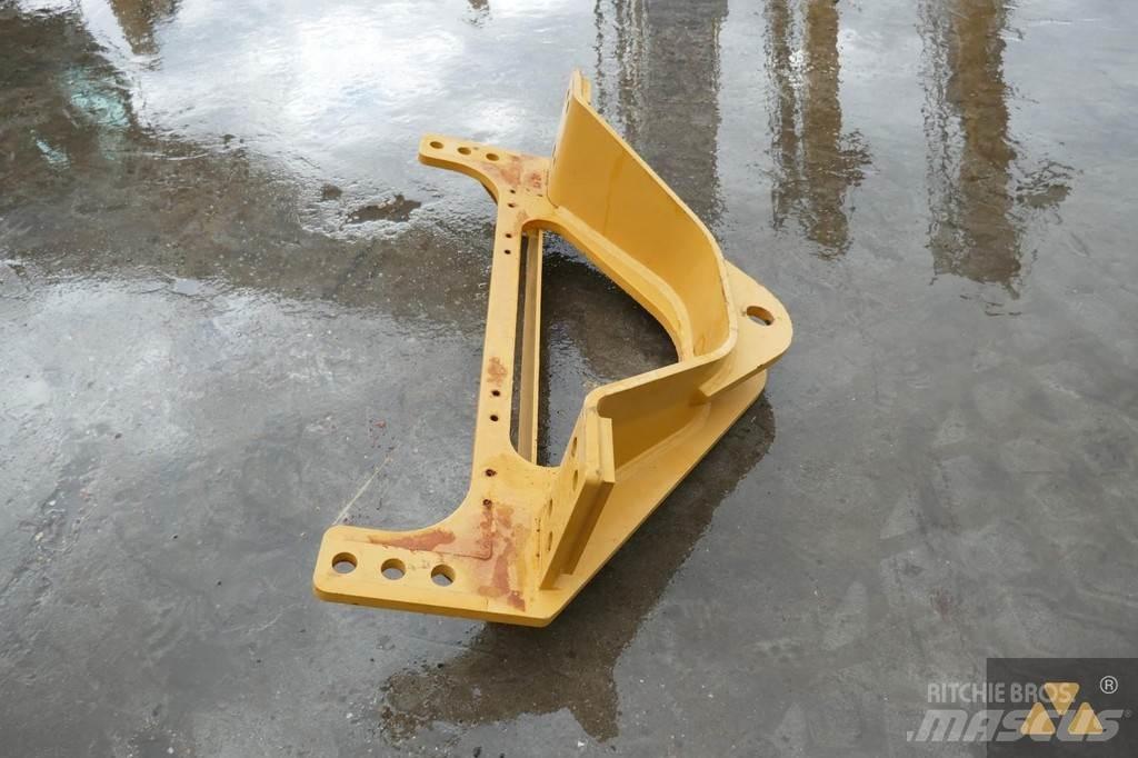 CAT 140M3 Drawbar Transport - Övriga