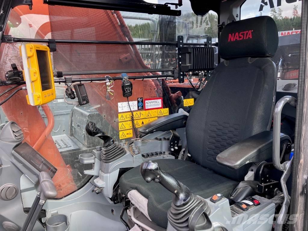 Hitachi ZX 300 LC-7 Bandgrävare