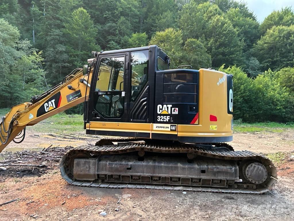 CAT 325 F LCR Bandgrävare