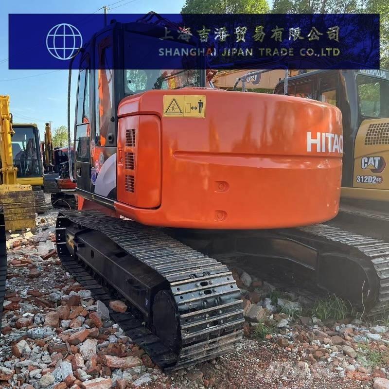 Hitachi ZX 135 Midigrävmaskiner 7t - 12t