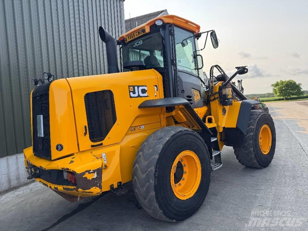 JCB 437 HT Agri Kompaktlastare