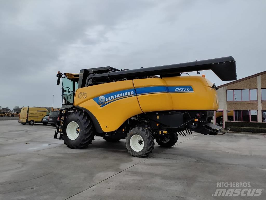 New Holland CH7.70 Skördetröskor