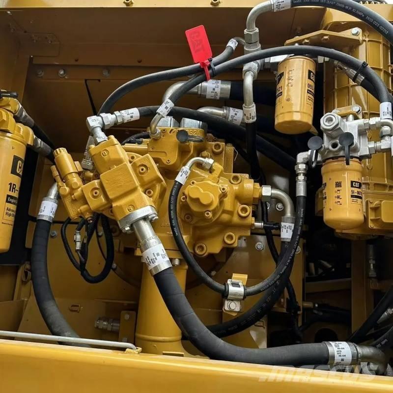 CAT 330 D Bandgrävare