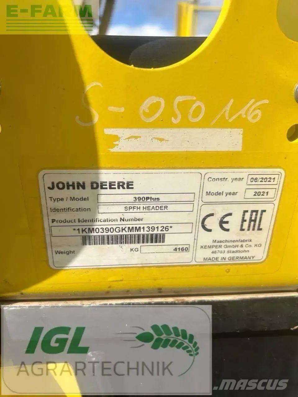 John Deere 9700 i Självgående fälthackar