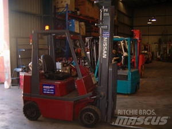 Nissan KAH01A18V Övriga motviktstruckar