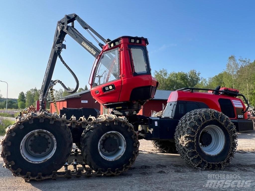 Komatsu 951 Skördare