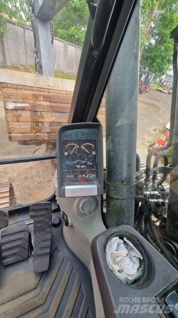 Volvo EC180CL Bandgrävare