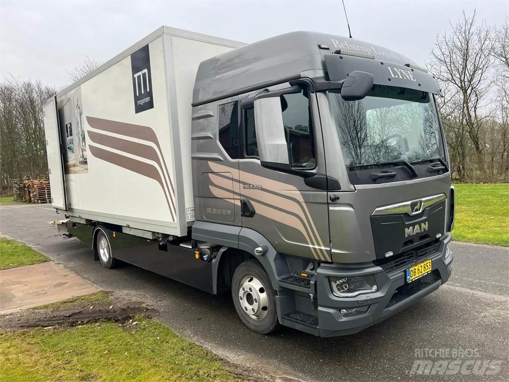 MAN TGL 8.220 Skåpbilar