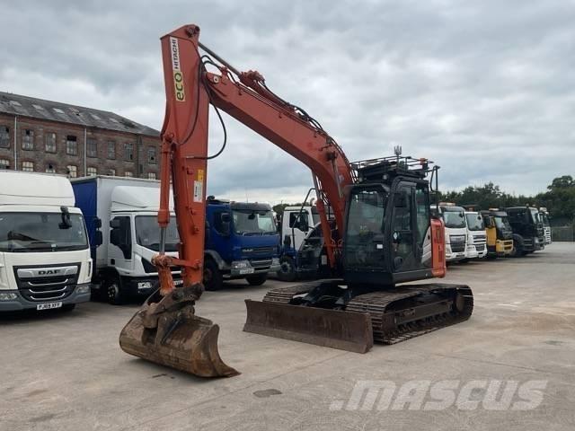 Hitachi ZX 135 US-6 Bandgrävare
