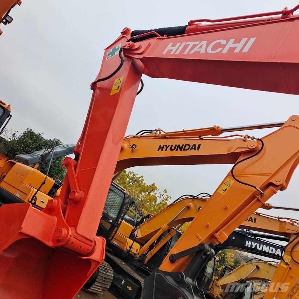 Hitachi EX 200-3 Bandgrävare