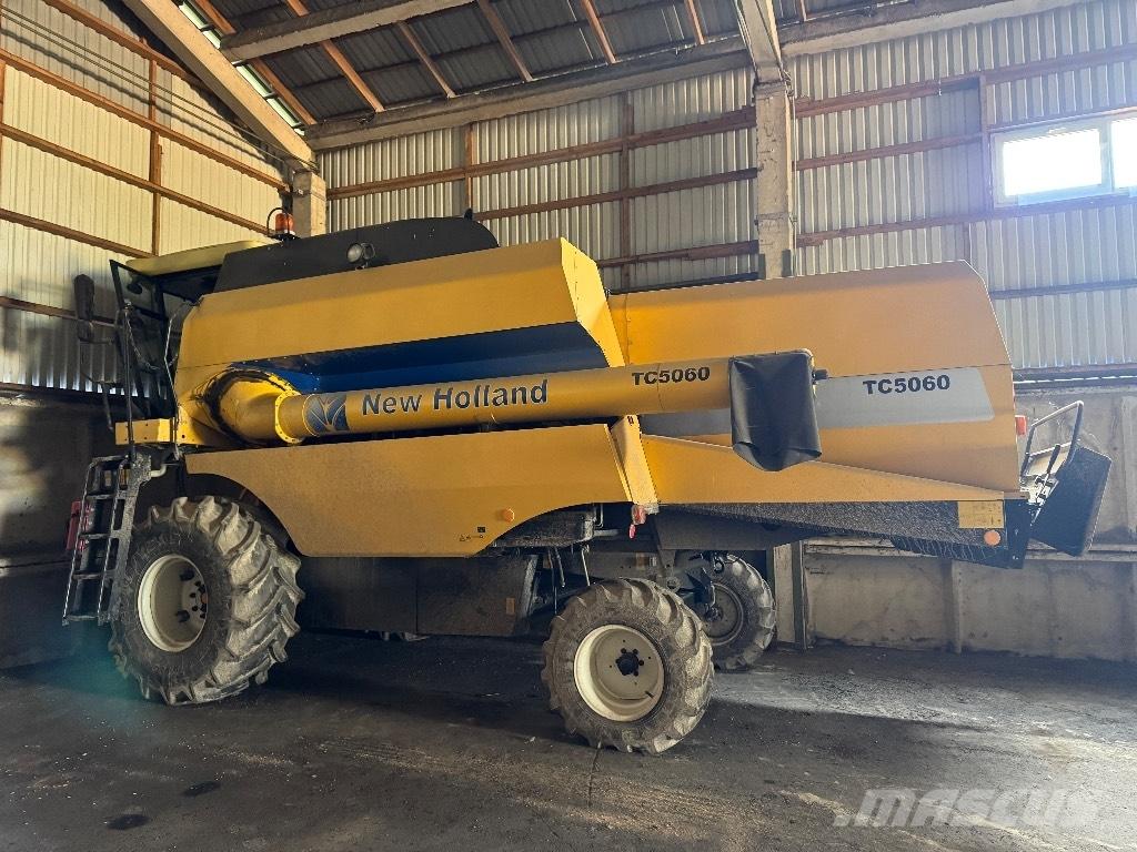 New Holland Tc5060 Skördetröskor