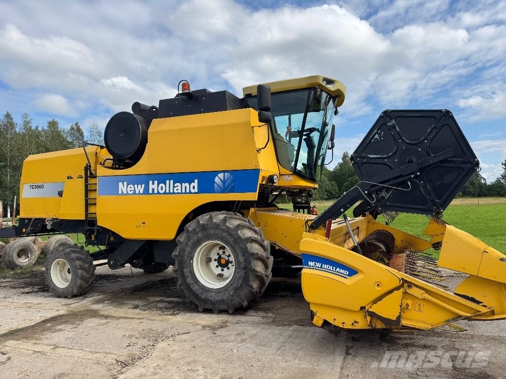 New Holland Tc5060 Skördetröskor
