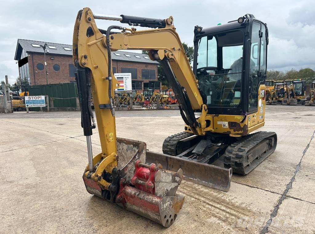 CAT 302.7 CR Minigrävare < 7t