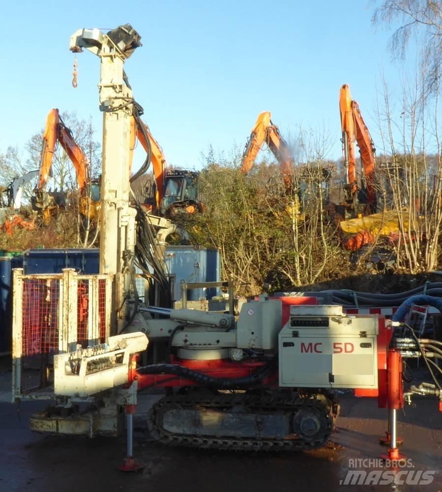 Comacchio MC 5D Pålningsriggar