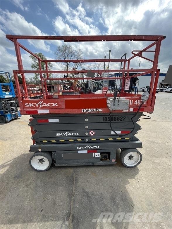 SkyJack SJ III 4632 Saxliftar