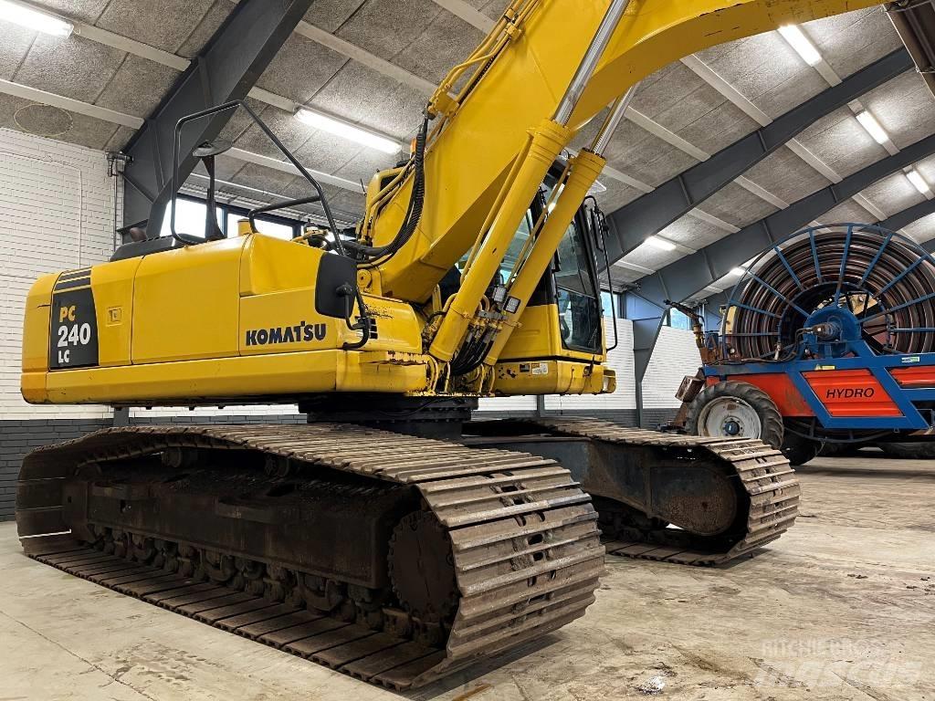 Komatsu PC 240 LC-8 Bandgrävare