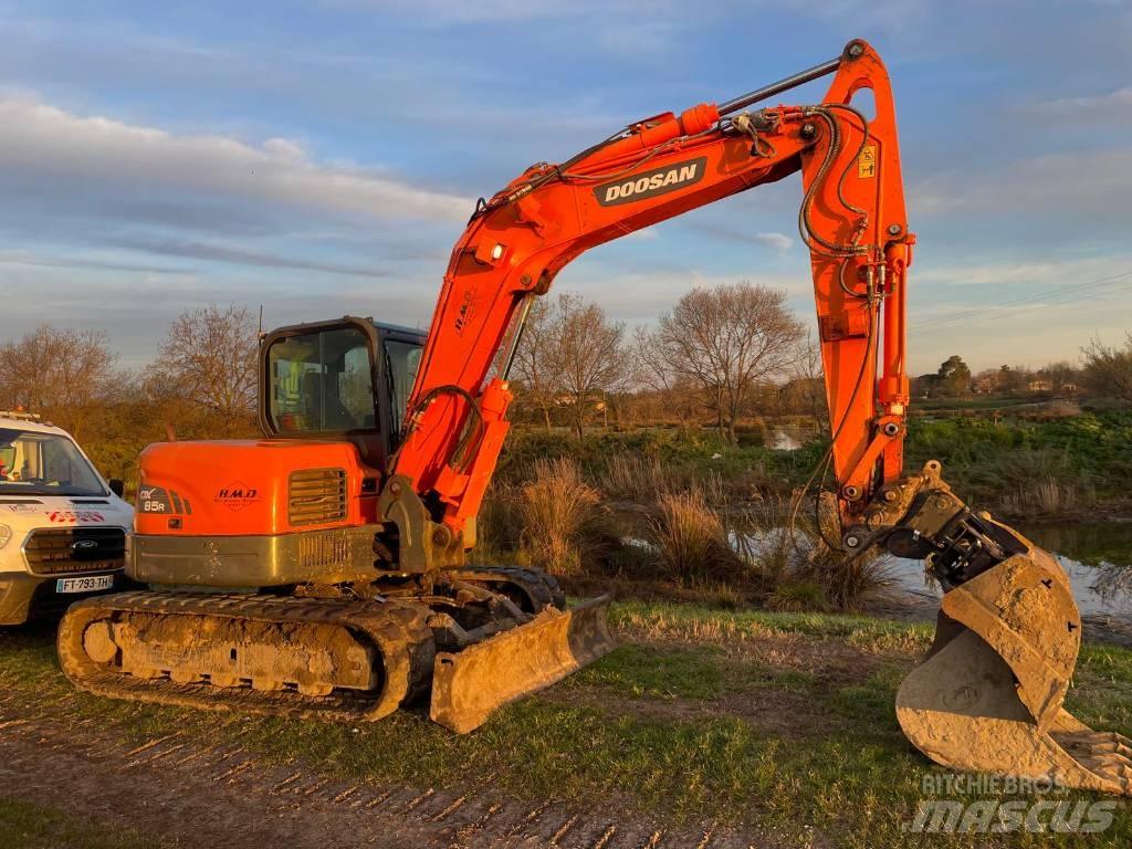 Doosan DX 85 R-3 Midigrävmaskiner 7t - 12t
