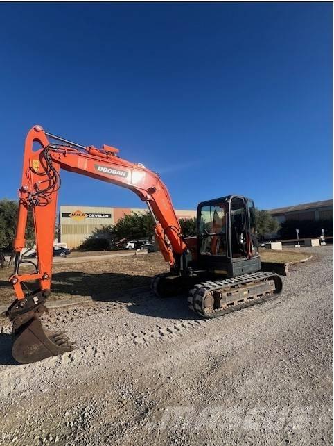 Doosan DX 85 R-3 Midigrävmaskiner 7t - 12t