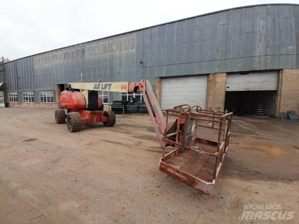 JLG 800 AJ Teleskop bomliftar