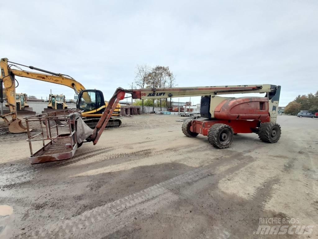 JLG 800 AJ Teleskop bomliftar