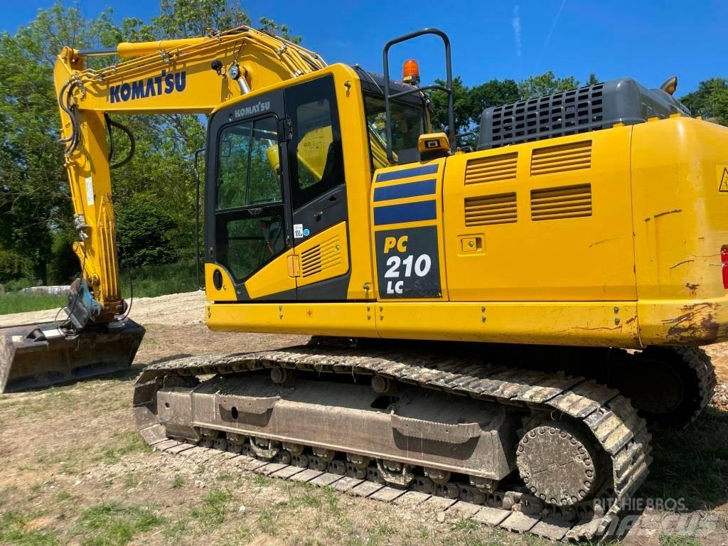 Komatsu PC210LC-11E0 Bandgrävare