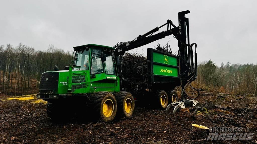 John Deere 1490D Skotare