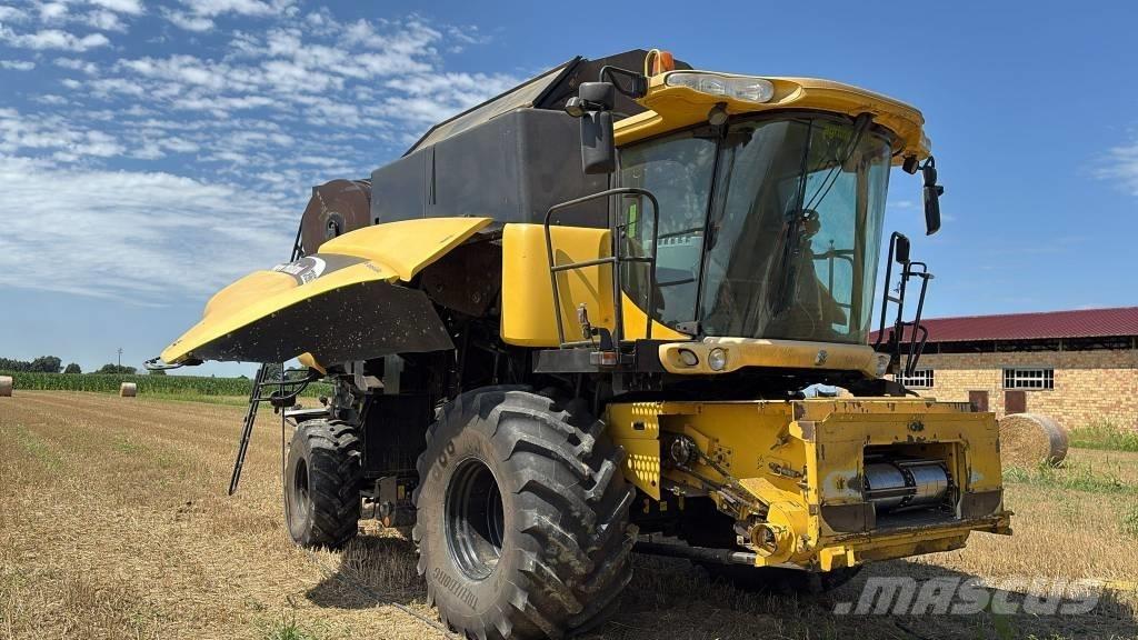 New Holland CR 960 Skördetröskor