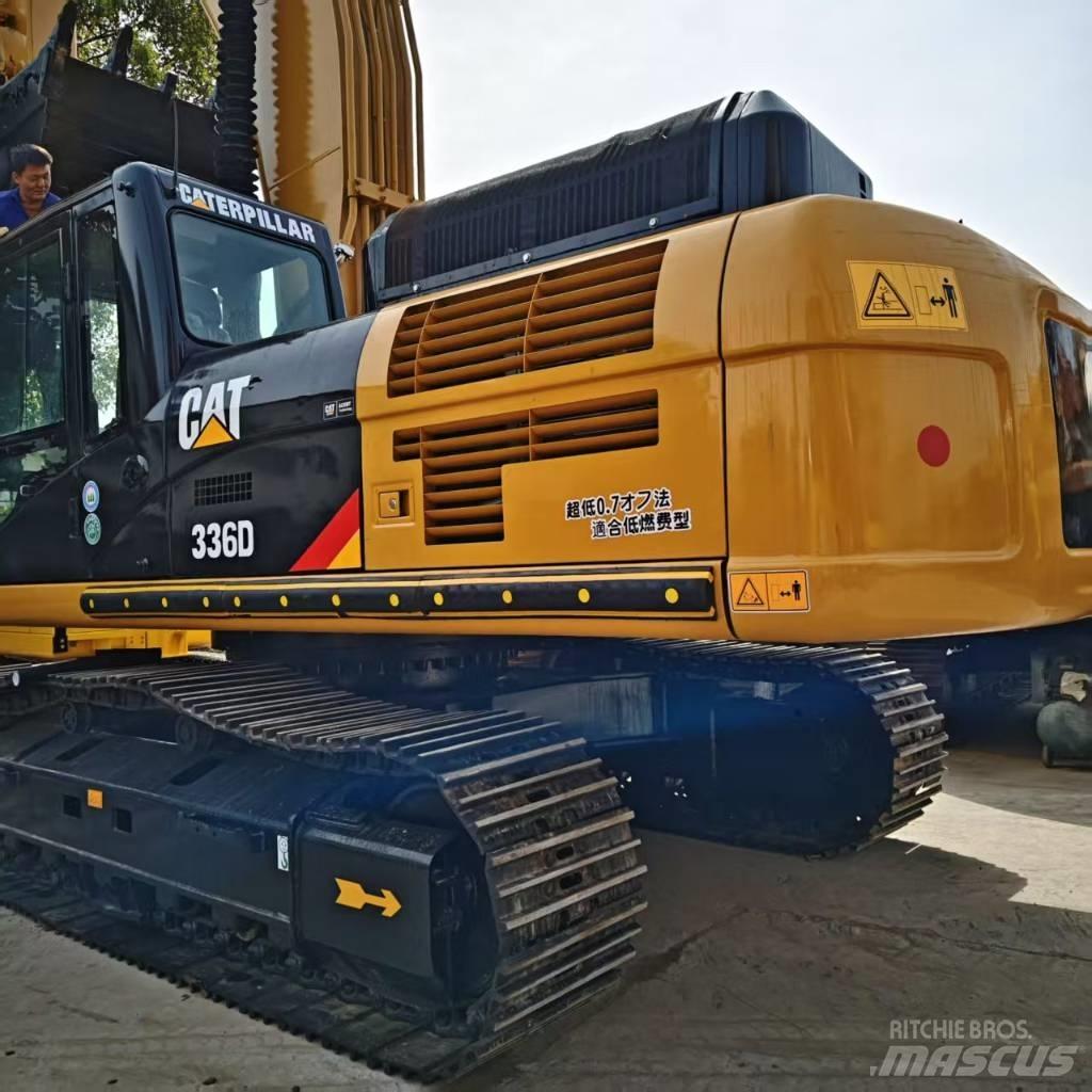 CAT 336 D Bandgrävare