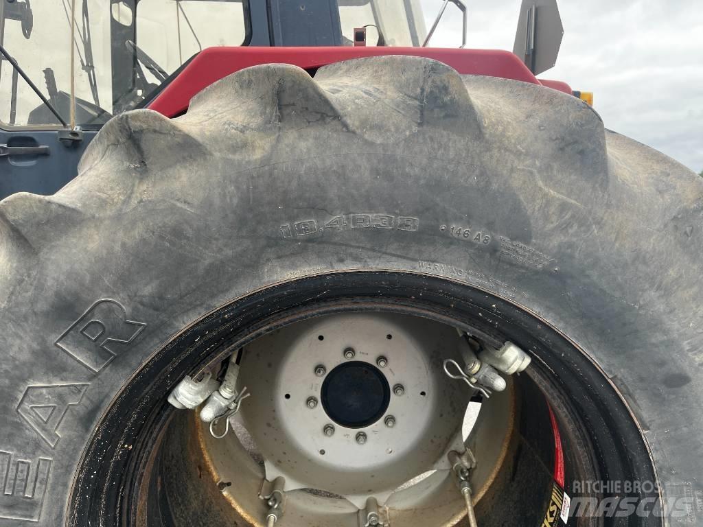 CASE 1056XL Traktorer