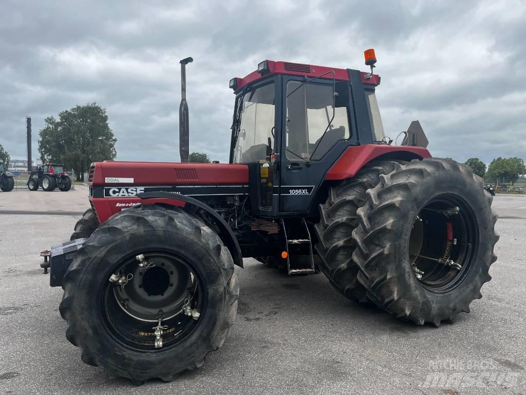 CASE 1056XL Traktorer