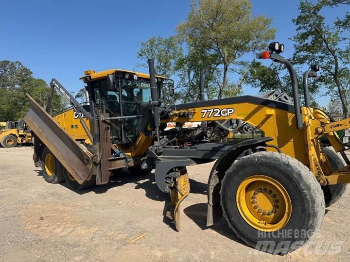 John Deere 772GP Väghyvlar