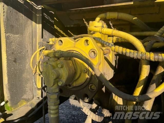 Kobelco SK 220 LC Bandgrävare