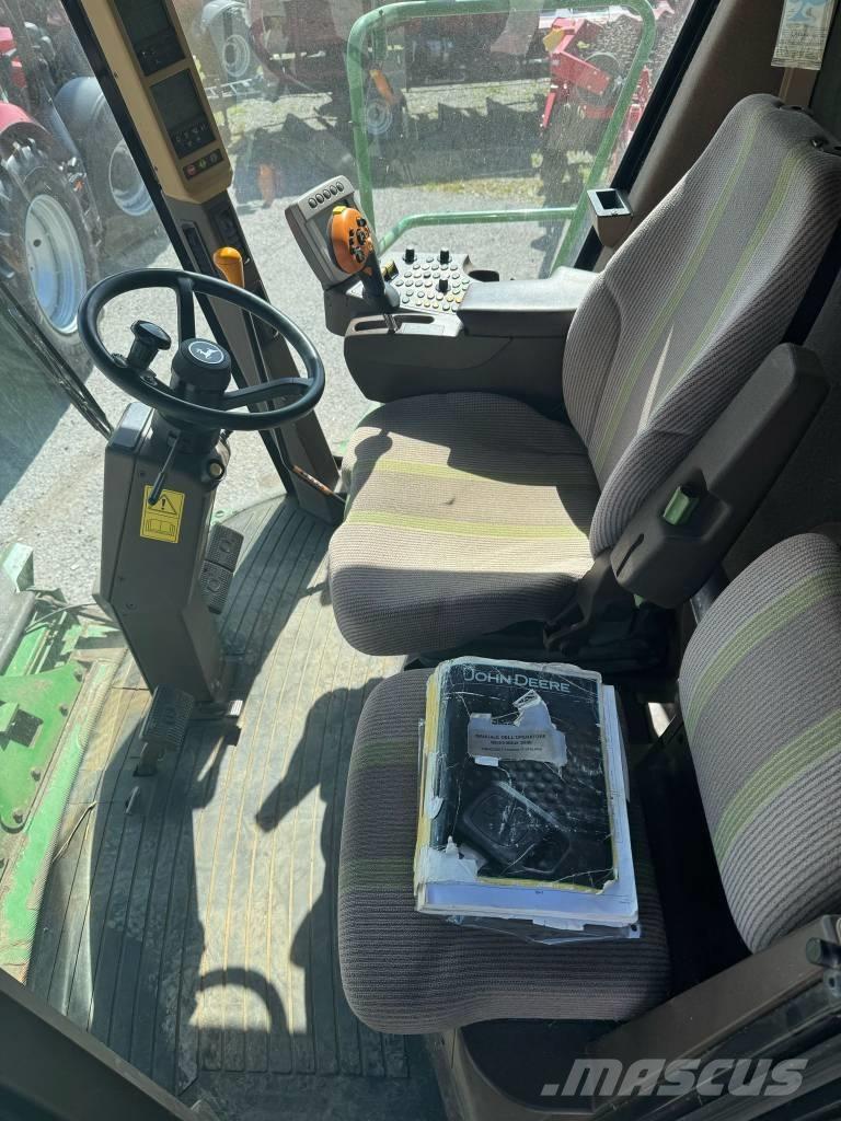 John Deere S 690 Skördetröskor