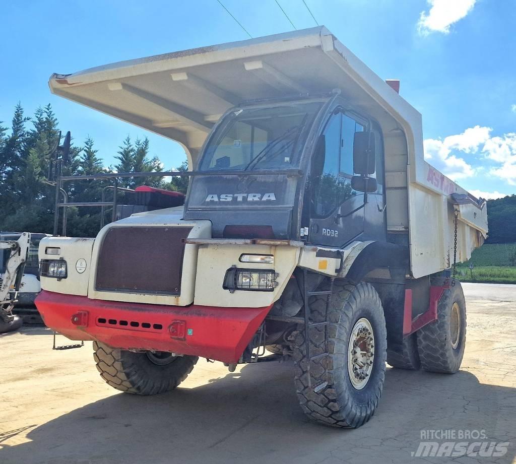 Astra RD 32 C Gruvtruck
