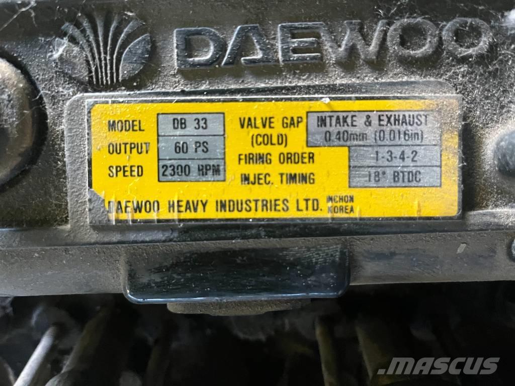 Daewoo DB33A E-0059 Motorer