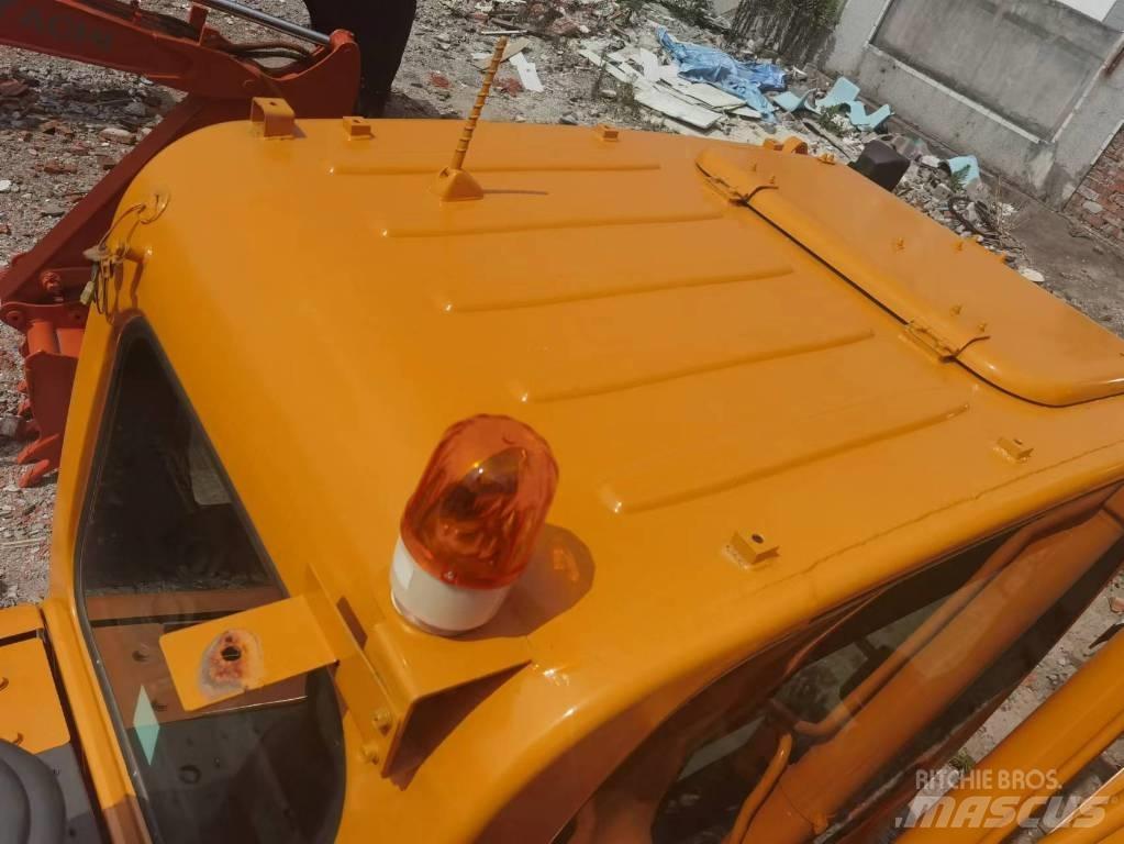 Hyundai R215VS Bandgrävare