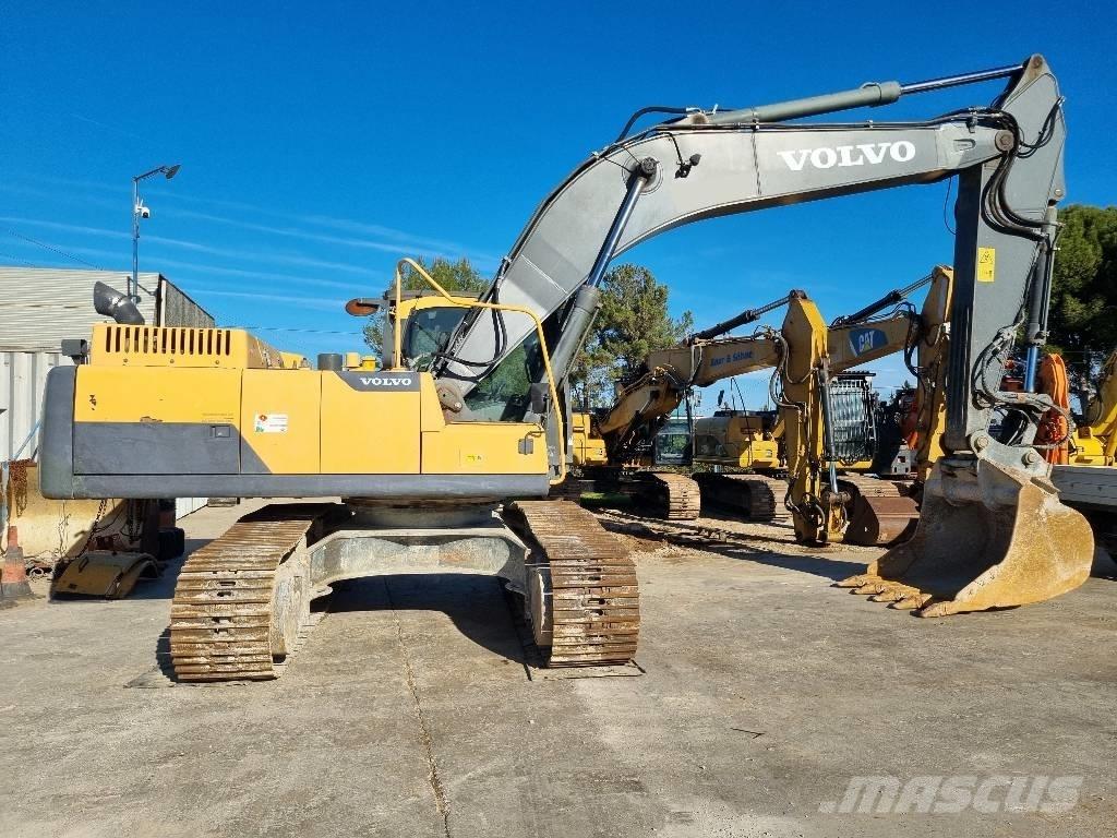 Volvo EC300DNL Bandgrävare