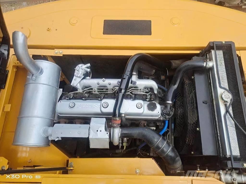 Sany SY215-9 Bandgrävare