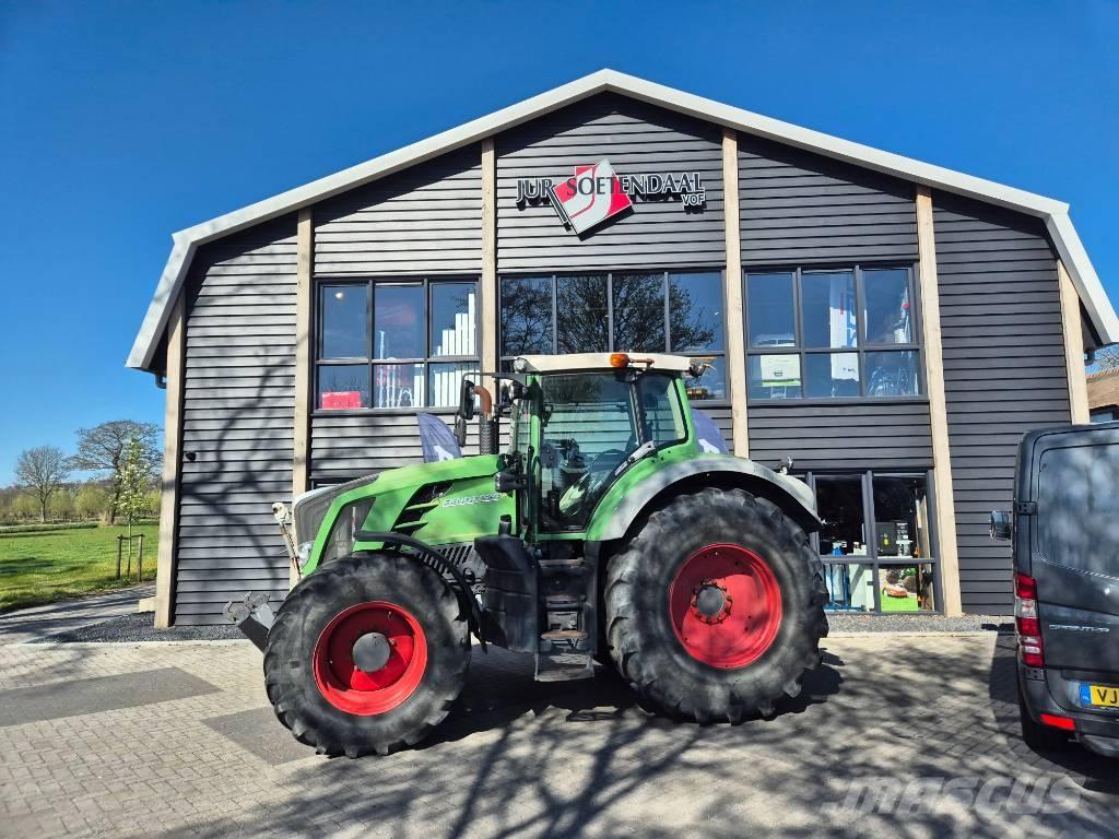 Fendt 828 Vario Traktorer