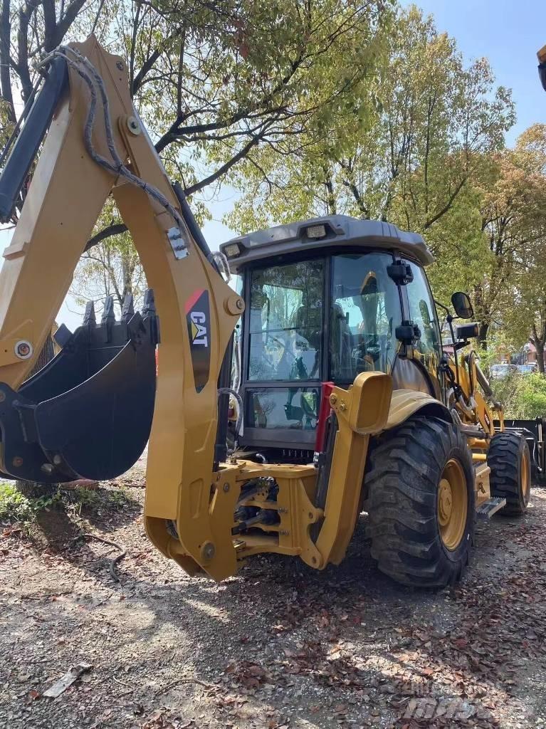 CAT 420F Grävlastare